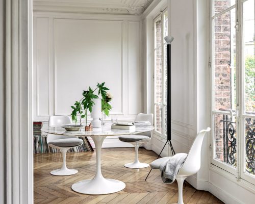 SAARINEN DINING TABLE 01<br /> Knoll