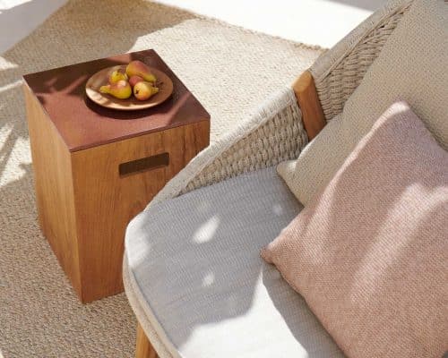 TAIRU SIDE TABLE 01<br /> Tribu