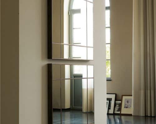 FOUR SEASONS SQUARE<br /> Porada