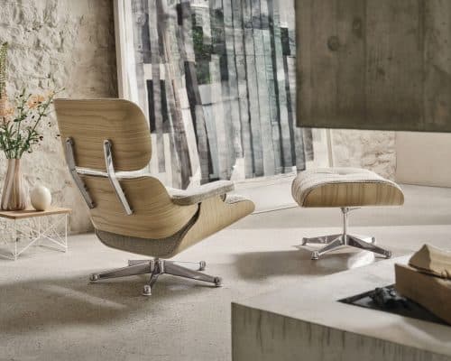 LOUNGE CHAIR & OTTOMAN<br /> Vitra