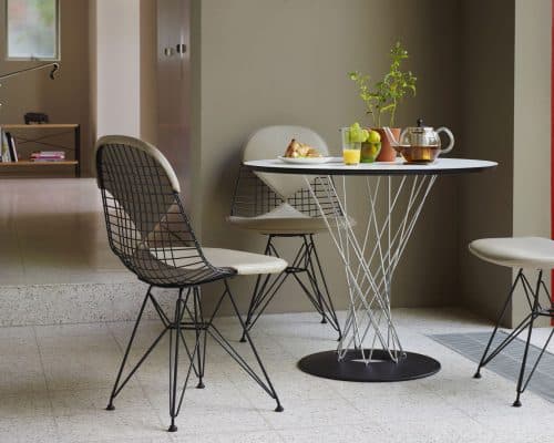 DINING TABLE<br /> Vitra
